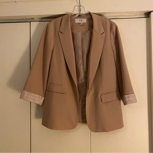 💥 Forever 21 tan single breasted jacket